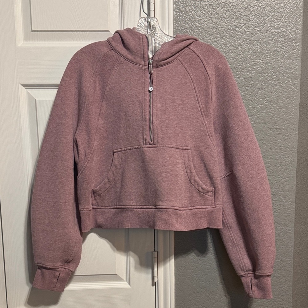 Lululemon Women's Mauve Hoodie Sweatshirt size M/L